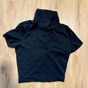 Black Collared Short Sleeve Top